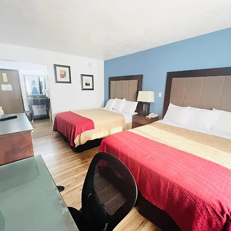 Super 8 By Wyndham Fort Scott Exterior photo